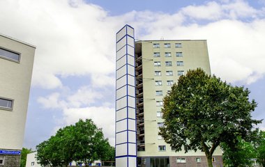 Gemeinsam mit Woonstad Rotterdam: Temporärer Aufzug fördert die Bewohnerzufriedenheit