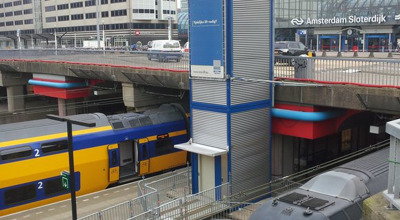 Railway station Amsterdam Sloterdijk equipped with 2x RECO Temporary elevator